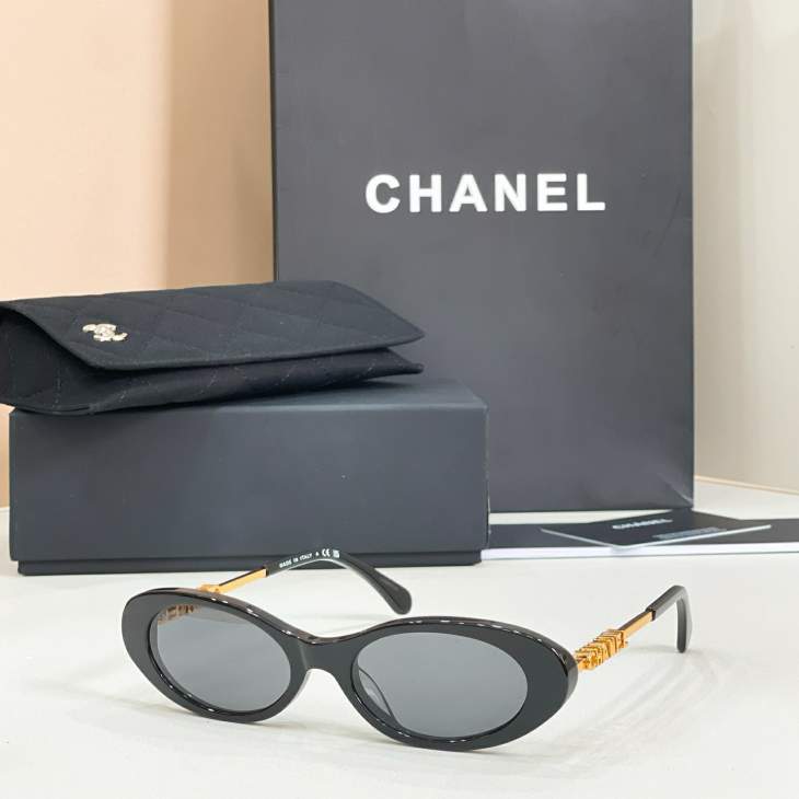 Picture of Chanel Sunglasses _SKUfw80275884fw